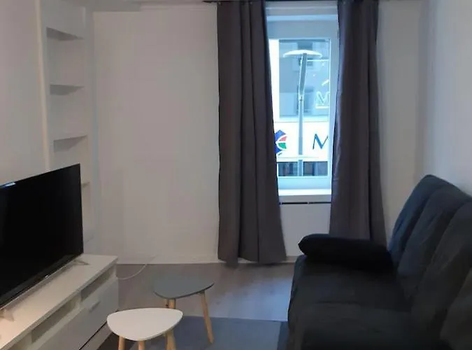 Che F2 Face Sweet Wifi Apartman *